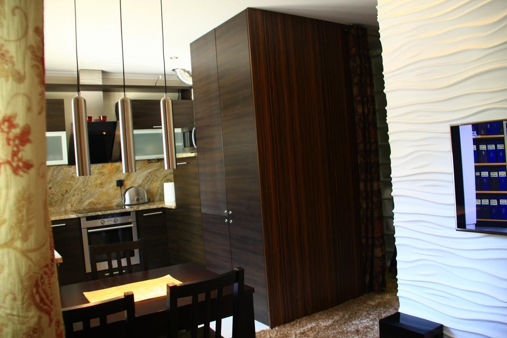 Old Muranow Apartment By Warsawresidence Group Eksteriør billede